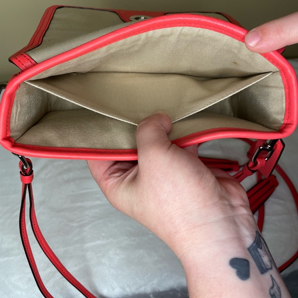 Coach Legacy Leather Pink Penny Crossbody - Picture 6 of 10